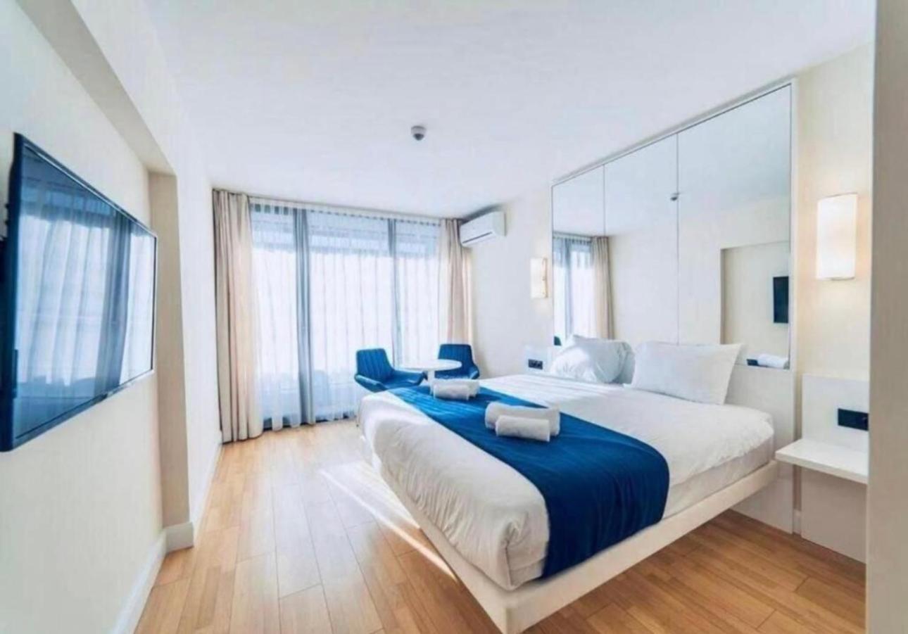 Orbi City Apartment With Sea View 바투미 외부 사진