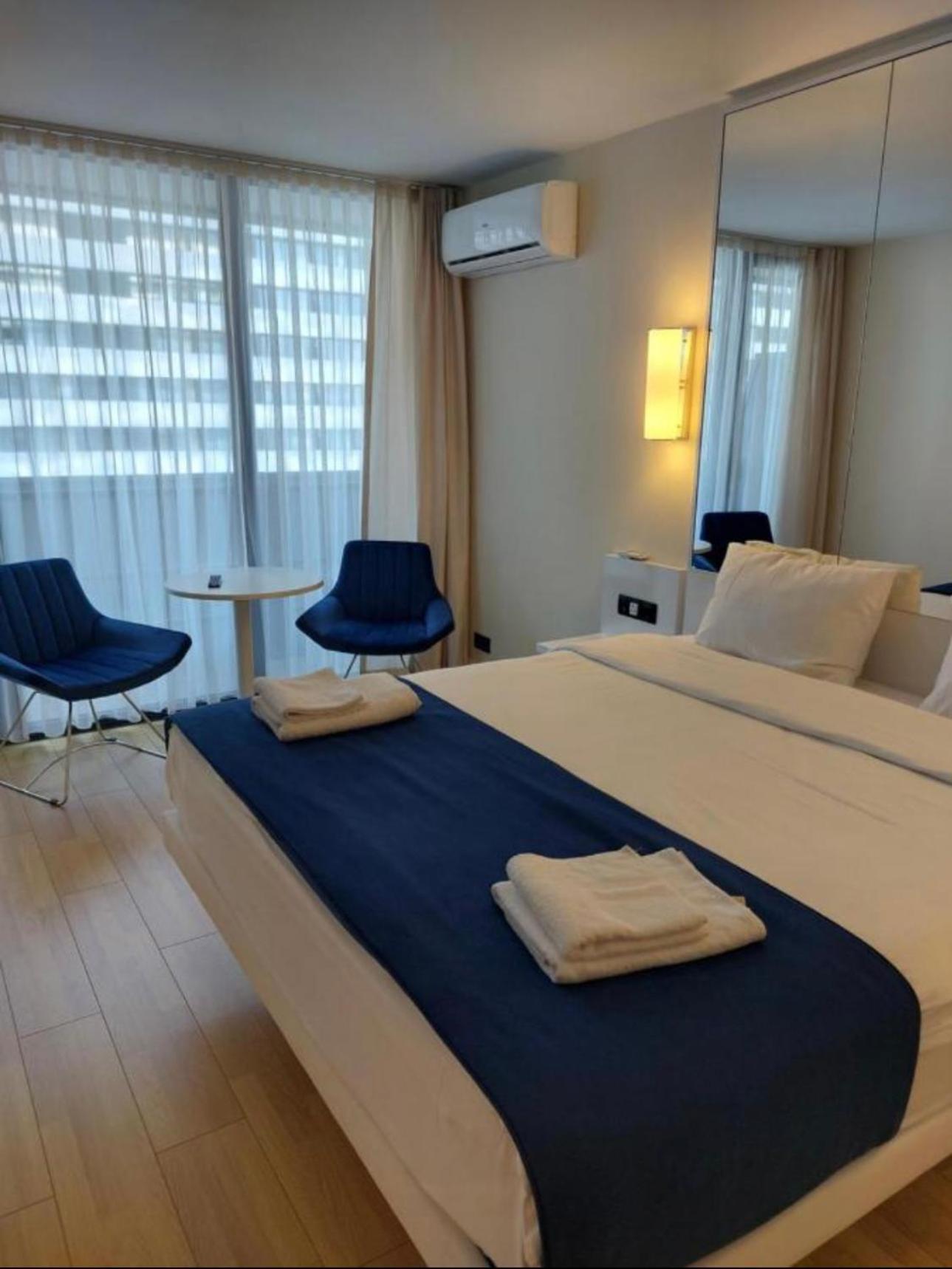 Orbi City Apartment With Sea View 바투미 외부 사진
