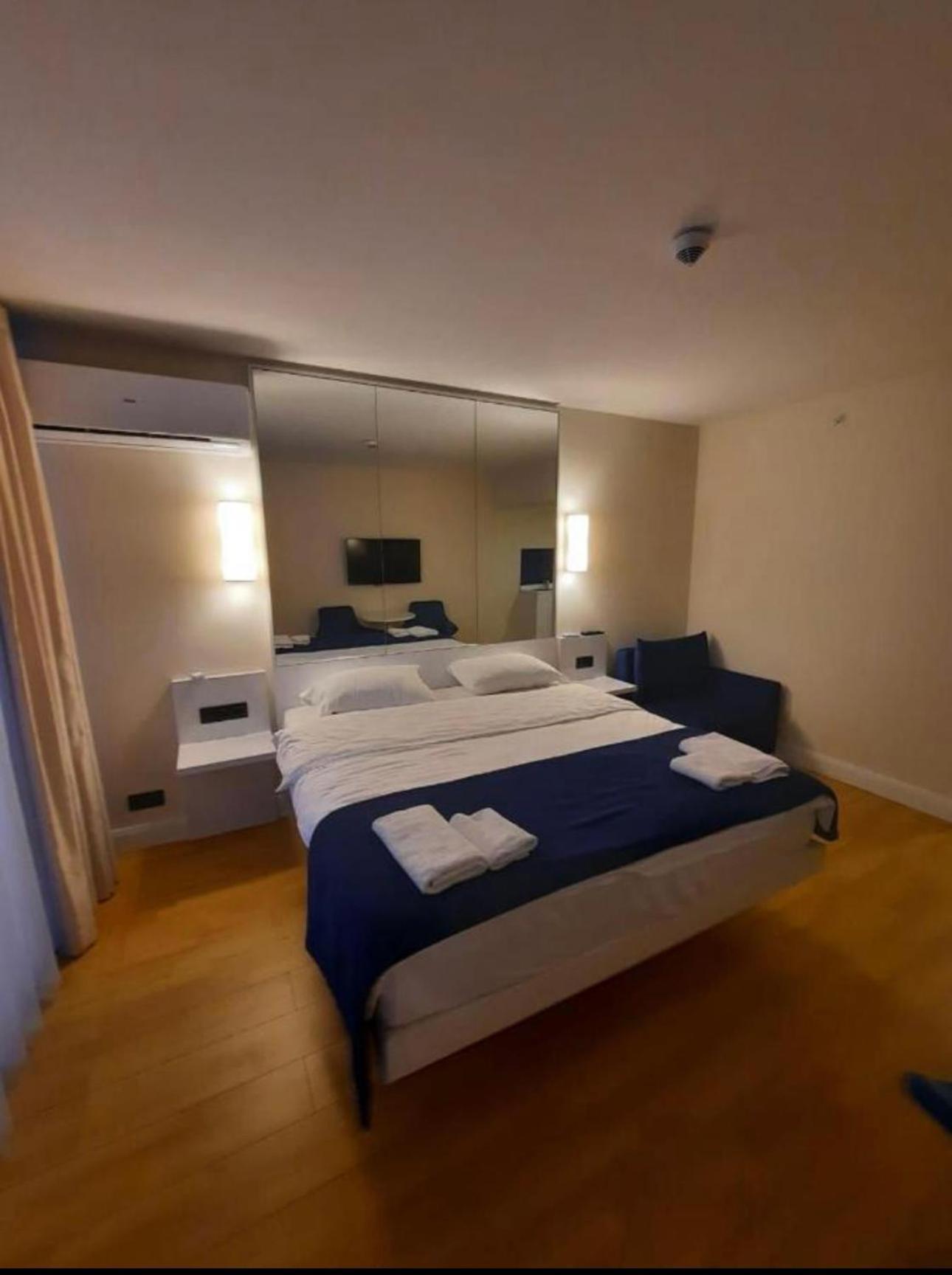 Orbi City Apartment With Sea View 바투미 외부 사진