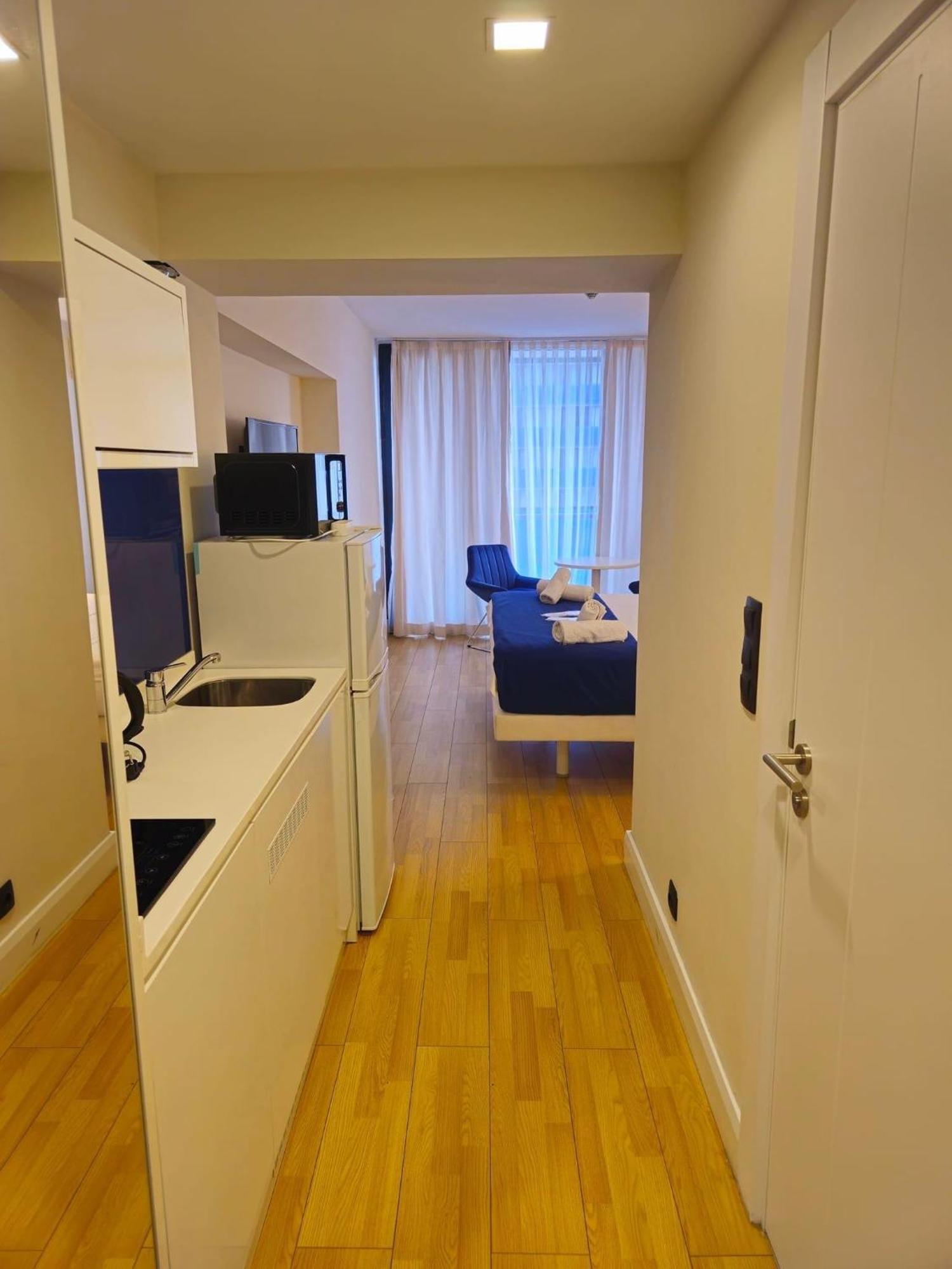 Orbi City Apartment With Sea View 바투미 외부 사진
