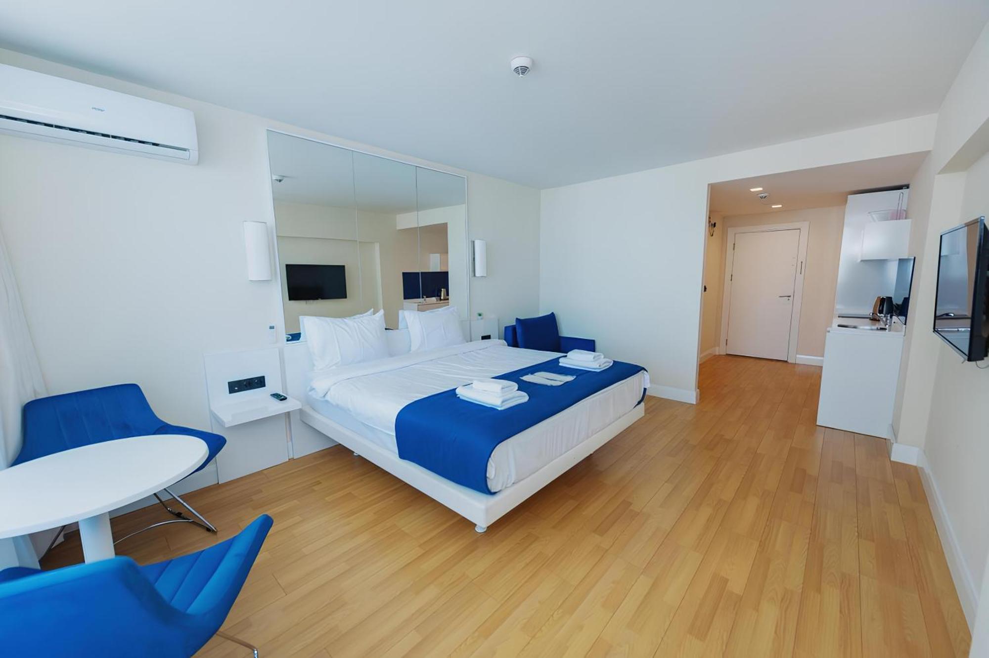 Orbi City Apartment With Sea View 바투미 외부 사진
